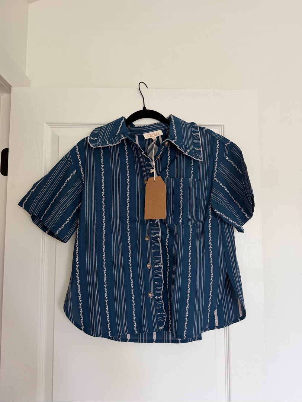 NWT Blue Striped Button-Front Short Sleeve Shirt